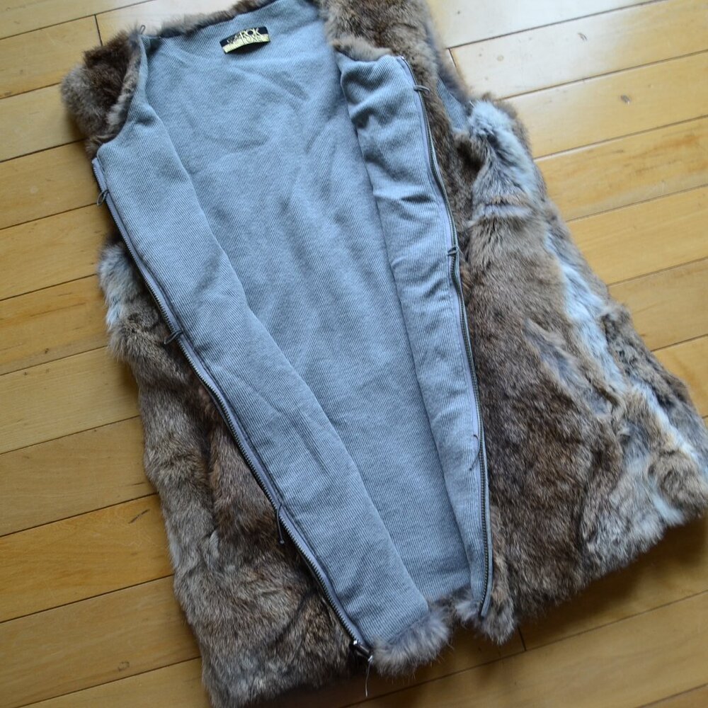 LaRok Luxe Rabbit Fur Sweater Vest Fits S / M - Picture 8 of 16